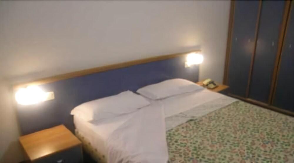 Hotel Byron Lerici Eksteriør bilde